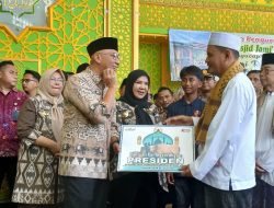Gubernur Lampung Salurkan Bantuan Sapi Qurban Presiden RI untuk Masjid dan Masyarakat