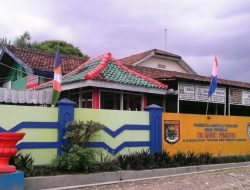 Kepala Sekolah SMAN 1 Pringsewu Datangi Orang Tua Mic, Polemik Diminta Selesai