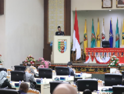 Gubernur Lampung Sampaikan Jawaban atas Pemandangan Umum Fraksi DPRD Terkait Perubahan APBD 2025
