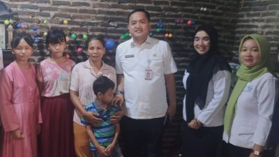 Tersentuh Kisah Gina, Gubernur Lampung Turun Tangan Bantu Anak Pemulung yang Dikeluarkan dari Sekolah