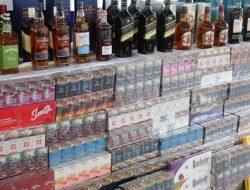 Lindungi Masyarakat dari Peredaran Barang Ilegal, Pemprov Lampung bersama Bea Cukai Sumbagbar Musnahkan Barang Ilegal