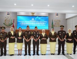 Kajati Lampung Lantik Tiga Kajari Baru