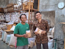 UMKM Binaan Kanca Pringsewu Sukses Kembangkan Usaha Kue Semprong dan Kue Kering yang Diminati Pasar.