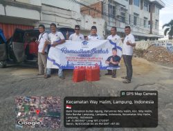Ika Untirta Lampung “Serbu” Perempatan Way Halim: Bagikan 500 Paket Takjil dan Siap Pasang Badan Bantu Warga
