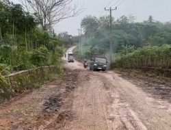 Bukan Minta Jalan Mewah, Warga Abung Timur Hanya Ingin Selamat Sampai Rumah