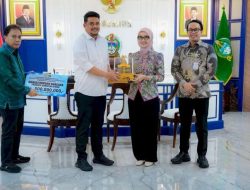 Wagub Lampung Salurkan Bantuan Rp500 Juta untuk Korban Bencana Sumut