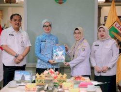 Wagub Jihan Luncurkan Buku Muatan Apel Tematik untuk Anak Sekolah