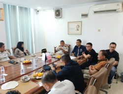 Belajar Hadapi Wartawan, Kakanwil Pemasyarakatan Boyong Kalapas-Karutan ke PWI Lampung