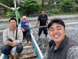 Menerjang Ombak Demi Peningkatan Ekonomi di Pulau Pisang, BRI Unit Krui Kanca Liwa Hadir Layani Masyarakat