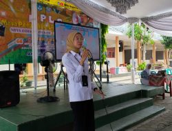 Puskesmas Pasar Ambon Edukasi Kesehatan Reproduksi Remaja kepada Peserta MPLS SMAN 8 Bandar Lampung
