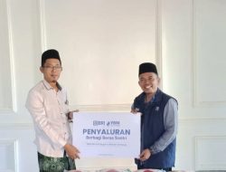 Sambut Santri Baru, YBM BRILiaN Salurkan Bantuan Beras untuk Ponpes Miftahul Ulum Lampung Timur