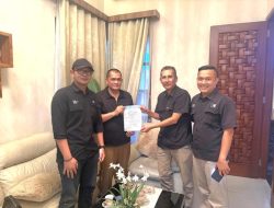 Terima SK Manajer, Aswarodi Segera Gelar Pelatda Tim Bulutangkis PWI Lampung Bidik Prestasi Porwanas 2027