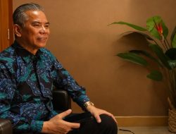Dari Mahasiswa hingga Guru Besar, Prof Hamzah Kembali Bertarung di Pilrek Unila