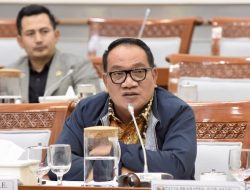 Kebakaran KMP Batumandi Jadi Alarm, Aprozi Alam Desak Evaluasi Sistem Keselamatan Pelayaran